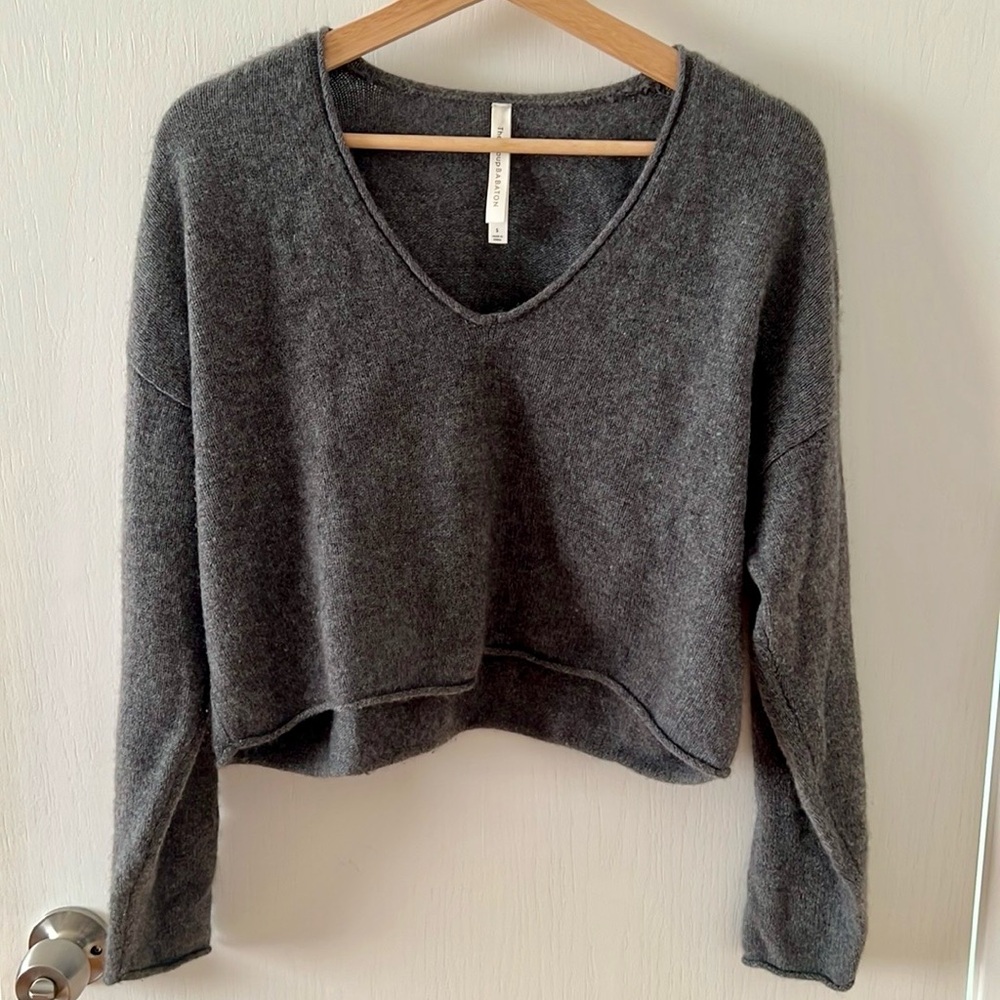 Aritzia Babaton Cashmere Cropped Sweater